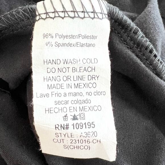 New JULIA Long Sleeve Crop Top Cut Out Detail On Bottom Hem SIZE Small Black - Picture 7 of 9